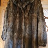 Vand haina de blana naturala, bizam, de culoare maro